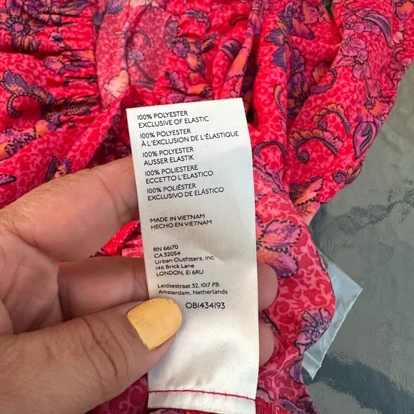 Free People Top Blouse I Got You Crop Floral Printed V Neck Smocked Size M - Picture 9 of 10